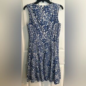 Tommy Hilfiger Junior’s dress size 10